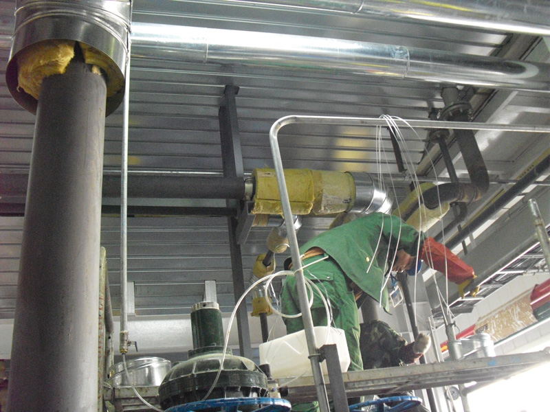 柳州五菱厂(40) - 广西三象防腐防水保温工程有限公司 www.sx311.cn